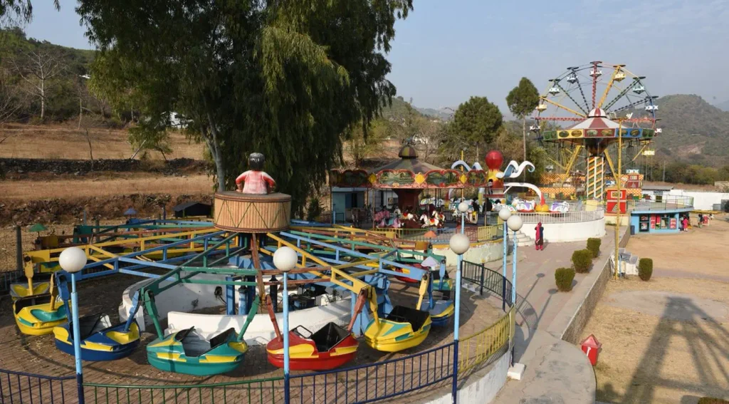 Enjoy thrilling rides at Valley Amusement Park Murree