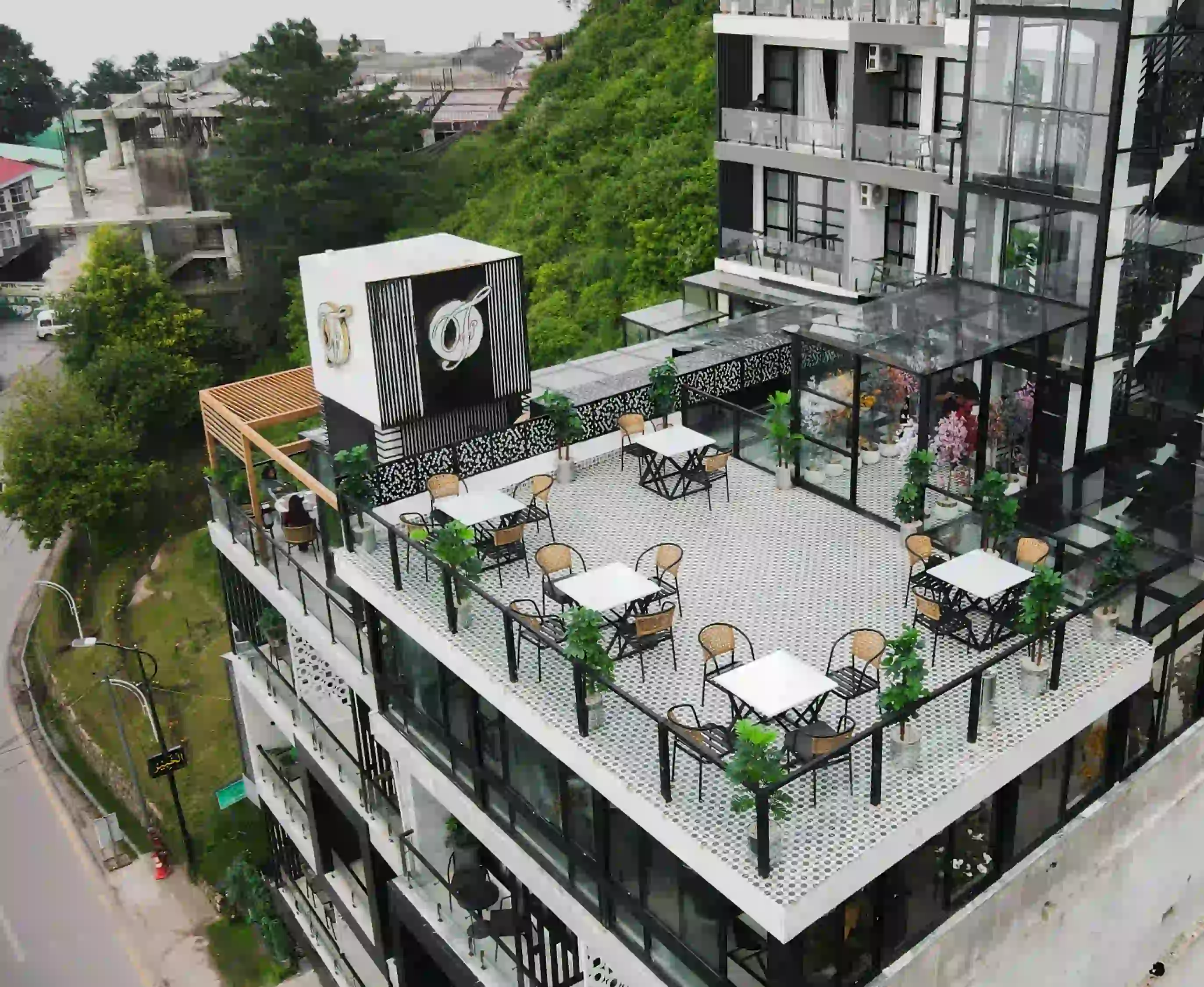 Fiora Hotel Murree with rooftop dining area and valley views