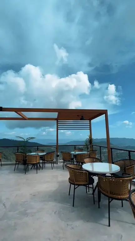Fiora Hotel Mobile Poster