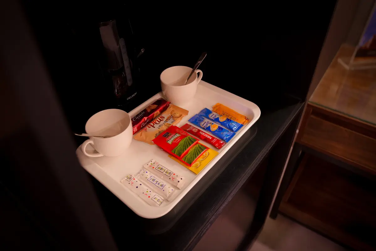 Family Suite comes up with 2 stylish and fully equipped bathrooms