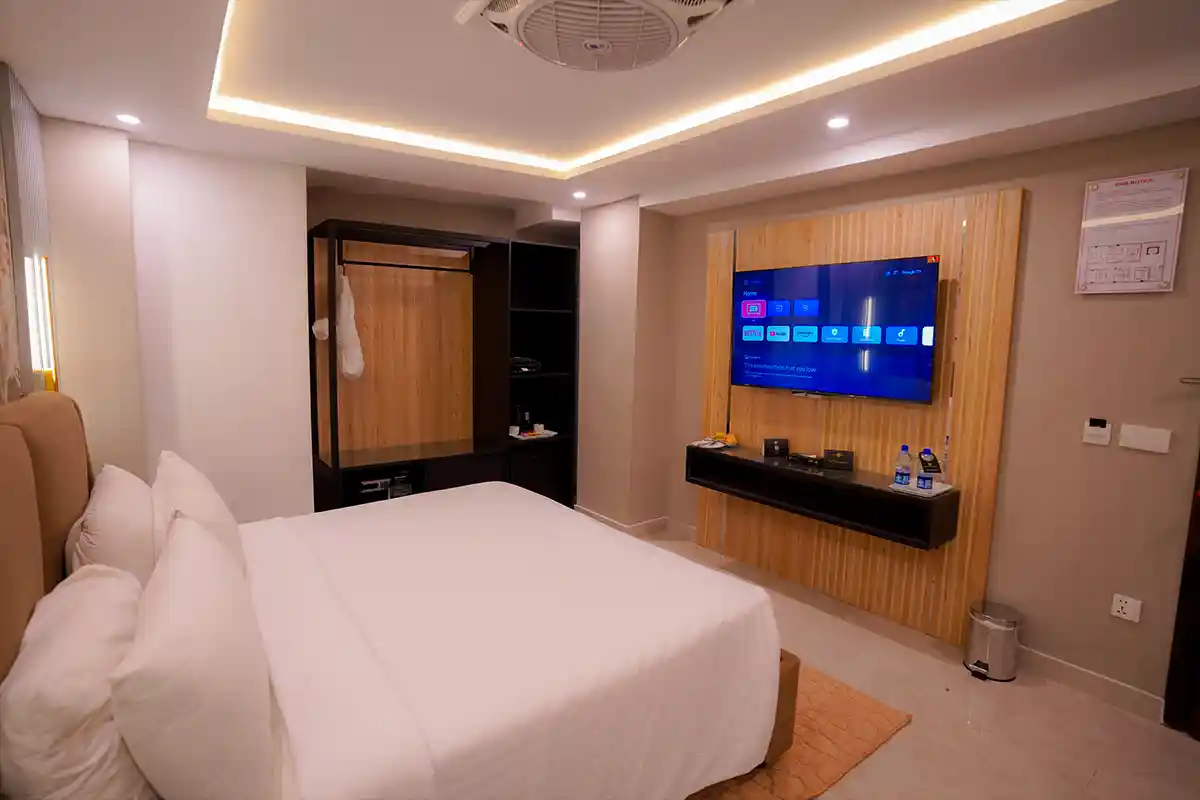 Standard King Size Room with two person capacity with affordability