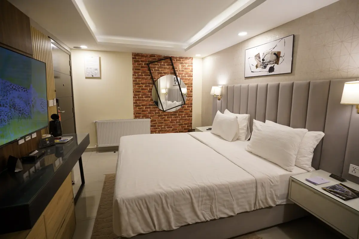 Standard King Size Room with two person capacity with affordability